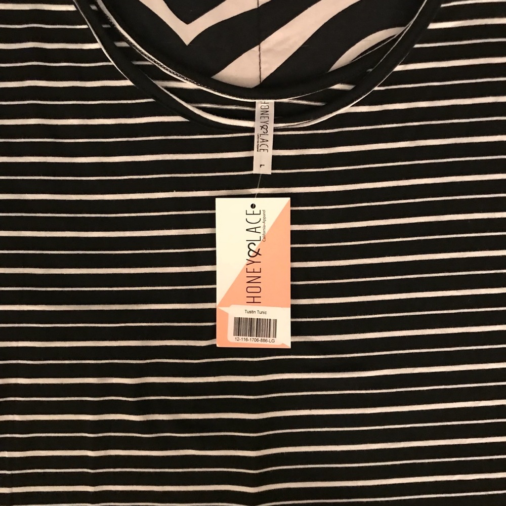 Large Piphany Tustin Tunic NWT